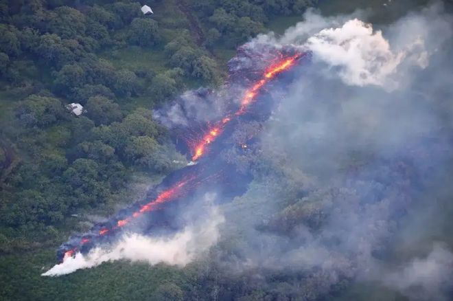 夏威夷火山噴發(fā)